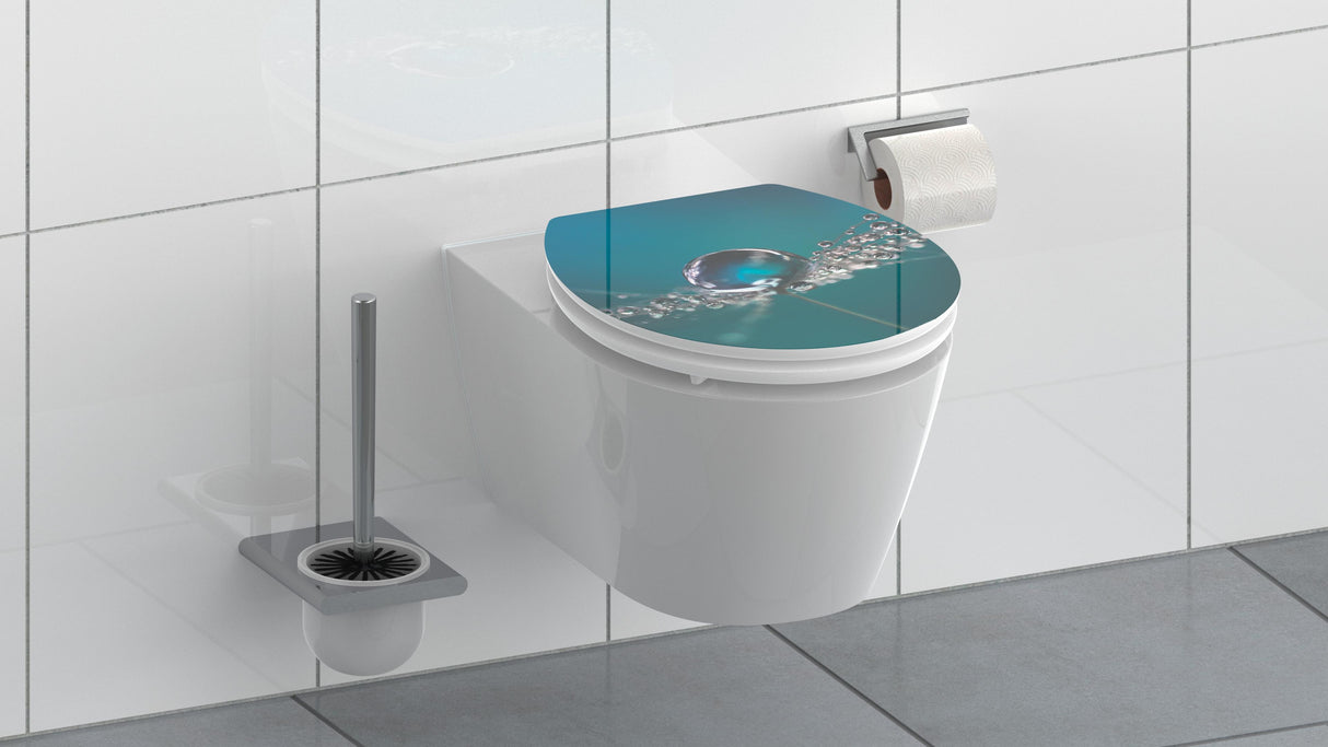 Högblank mönstrad toalettsits universal med trĂ€kĂ€rna - BĂTTRE. CC-mĂ„tt: 130-185mm LĂ€ngd: 425-475mm Bredd: 370mm.